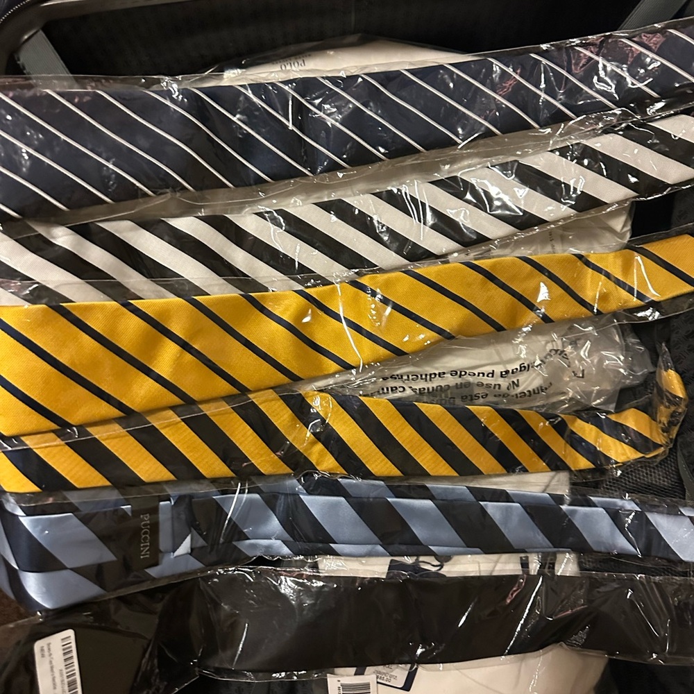 7 Silk Ties - Yellow, Navy, Gray